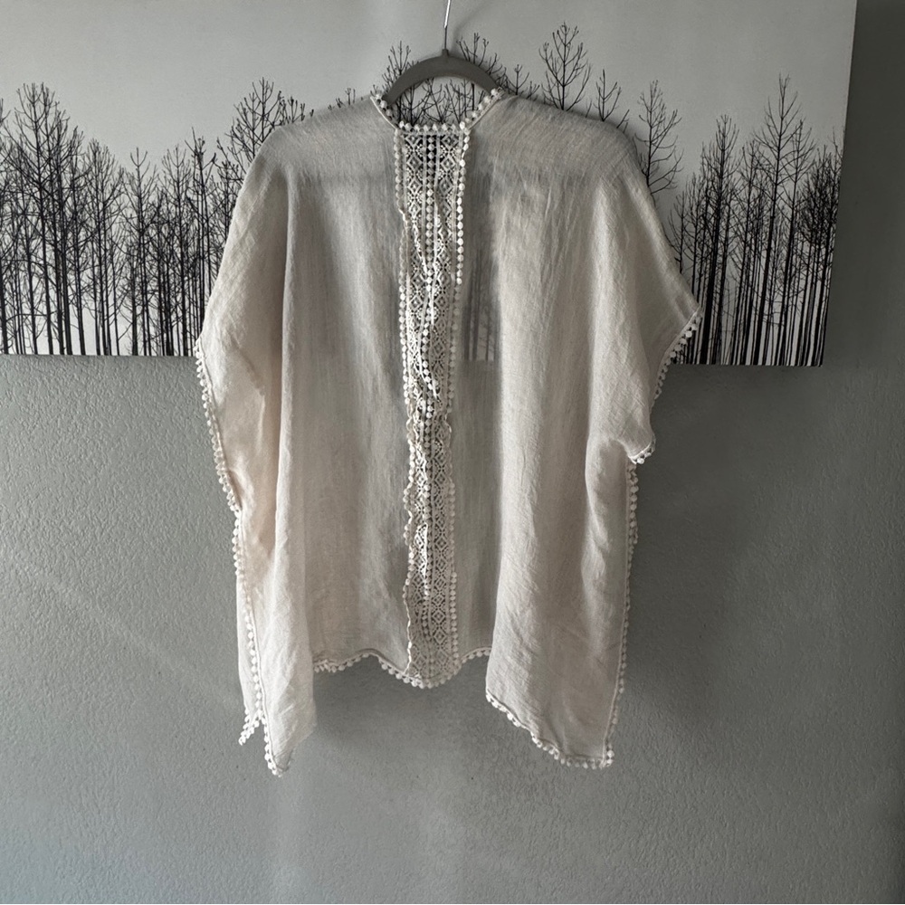 Set of 2 Steve Madden Lace Kimonos Black and Cream - Picture 6 of 8